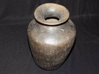 Pre - Columbian Chupicuaro Blackware Urn Vase Pot