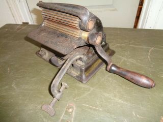 Unique Antique Crank Handle Double Roller Fluting Iron 1875 American Machine