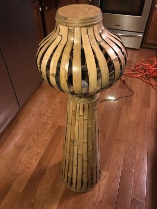 Vtg Floor Lamp Retro Mcm Bamboo Wicker Rattan Tiki Mushroom Shaped 42”tall
