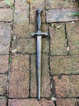Antique French Dagger Thick Heavy Blade All Iron Stiletto Rapier Short Sword