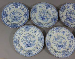 SIX FINE ANTIQUE 18TH CENTURY CHINESE PORCELAIN HAND PAINTED BLUE & WHITE PLATES 4