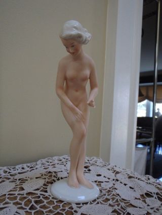 Vintage German Bisque Porcelain Nude Standing Bathing Beauty Figurine 8.  75 "