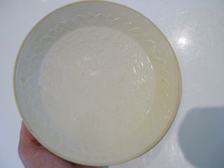 ANTIQUE CHINESE PLATE DISH BOWL EXCEPTIONAL RAISED DETAIL SONG DYNASTY INTEREST 9