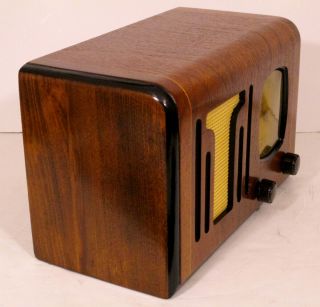 Old Antique Wood Philco Vintage Tube Radio - Restored Art Deco Table Top 5