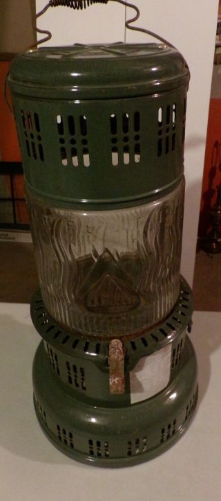 VINTAGE PERFECTION KEROSENE OIL HEATER w/Pyrex Glass Globe 2