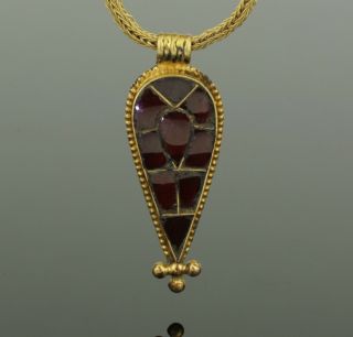Stunning Anglo Saxon Gold Pendant With Garnets - Circa 6th/7th C Ad 010