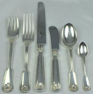 78pc Tiffany & Co.  Shell & Thread Sterling Silver Flatware Service (No mono) 3