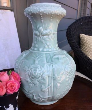 Antique Chinese Export Celadon Porcelain Vase Jar