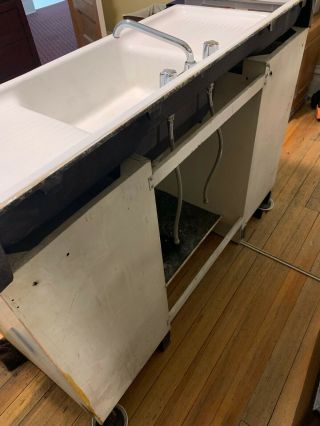 Vintage Antique White Enamel Cast Iron Kitchen Sink with Metal Cabinet 6