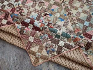 THE FABRICS c1830 - 1870 Antique Flying Geese Cross QUILT Prussian Ombre Chintz 10