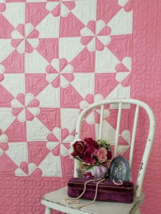 Quilting Vintage 20 - 30s Pink & White Hearts & Gizzards Quilt 83x73