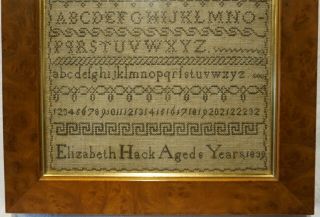 EARLY/MID 19TH CENTURY ALPHABET SAMPLER BY ELIZABETH HACK AGED 8 - 18039 3