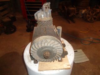 Briggs and Stratton Slant Fin FH Engine 4