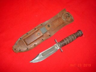 U.  S.  Navy Jet Pilots Survival Knife With Sheath By Camillus 1957