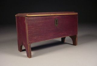 Miniature Blanket Chest Or Document Box In Old Red Paint - Size - Folk Art