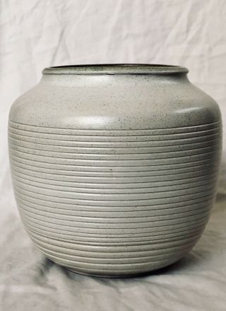 Rare Early Heath Ceramics Sea And Sand Combed Studio Vase C.  1948