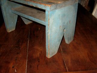 ANTIQUE SQUARE NAIL BENCH BEST OLD BLUE PAINT,  BEST DETAIL AAFA NR 2