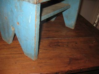 ANTIQUE SQUARE NAIL BENCH BEST OLD BLUE PAINT,  BEST DETAIL AAFA NR 3