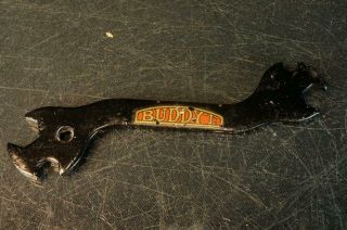 1920 ' S BUDDY L PRESSED STEEL TOY ACCESSORIES WRENCH & OIL CAN PARTS 2