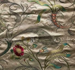 EXQUISITE RARE EARLY 18th CENTURY FRENCH SILK & GOLD THREAD EMBROIDERY,  15. 4
