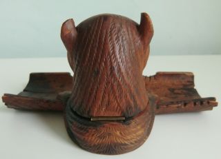 Circa 1920 Black Forest (Brienz) hand carved Inkwell in shape of a Dog ' s Head 3