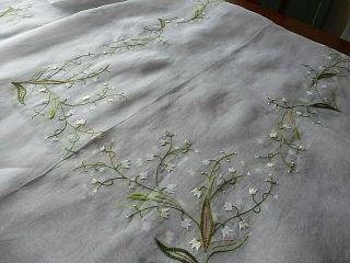 VINTAGE HAND EMBROIDERED ORGANZA TABLECLOTH/BEAUTIFUL LILY OF THE VALLEY 10