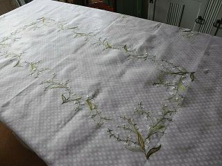 VINTAGE HAND EMBROIDERED ORGANZA TABLECLOTH/BEAUTIFUL LILY OF THE VALLEY 6
