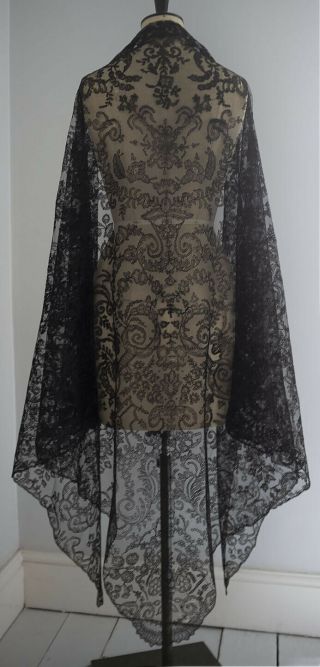 Antique Black Chantilly Lace Triangular Shawl