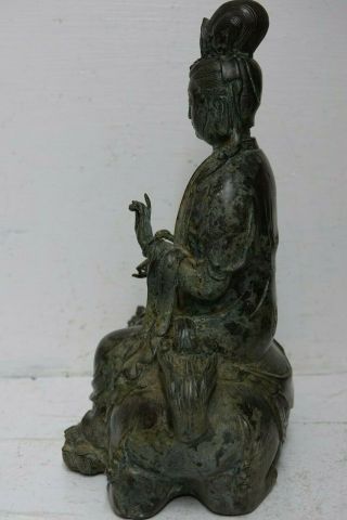 LARGE SEATED BRONZE OF GUANYIN SAT ON FOO DOG - 2 SEAL MARKS RARE 9