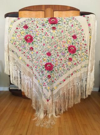 Antique Ivory Silk Floral Embroidered Manton de Manila Piano Shawl Vintage 4