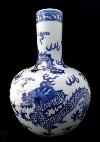 Estate Old House Chinese Antique Blue And White Porcelain Dragon Vase With Mark