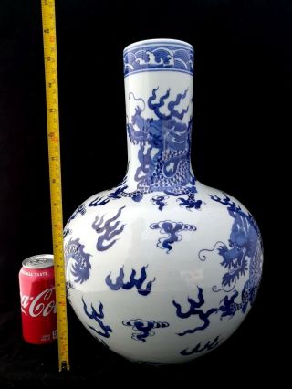 Estate Old House Chinese Antique Blue And White Porcelain Dragon Vase With Mark 8