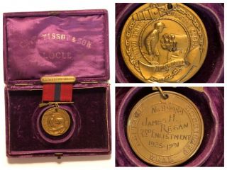Wwi Wwii Us Marine Corps Medal In Case Fidelity Zeal Obedience