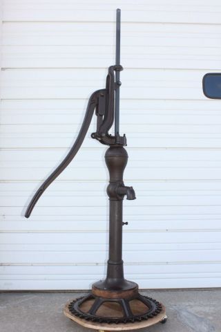 Antique Cast Iron HAYES Windmill Water Well Cistern Yard Pump w Removable Spout 2