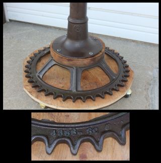 Antique Cast Iron HAYES Windmill Water Well Cistern Yard Pump w Removable Spout 9