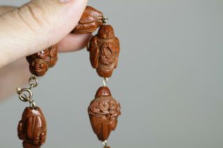 Antique Chinese 19th Century Carved Hediao Nut Bead Necklace 14 Beads Lohan 11
