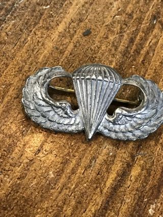 VINTAGE WWII U.  S.  AIRBORNE PARATROOPER JUMP WINGS STERLING PIN BACK 1 1/2 