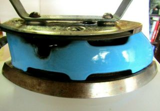 1908 PATENT COLEMAN WHITE GAS IRON INSTA - LITE BLUE ENAMEL DISPLAY/RESTORE/PARTS 3