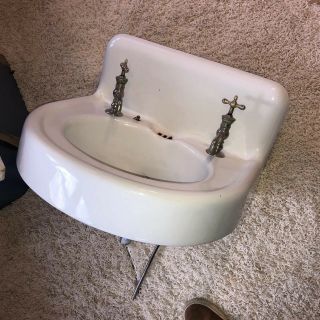 Antique White Porcelain Cast Iron Sink With Faucets 4