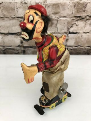 Vintage Tps Japan Tin Litho Wind Up Roller Skating Hobo Clown Toy 1950 