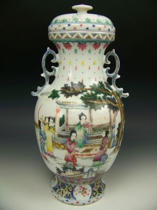Antique Chinese Porcelain Figures 12.  75 " Covered Handles Vase/urn