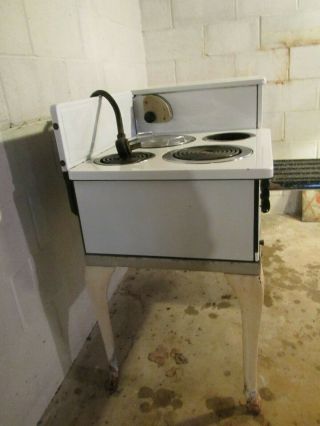 Vintage Hotpointe Electric Range 7