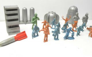 Marx - Vintage Space Patrol Rocket Port Playset tin litho figures,  parts 6
