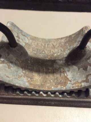 Geneva Hand Fluter Primitive Clothing Pleat Crimp Sad Iron Tool Patent 1866 2