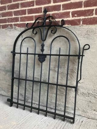 Antique Wrought Iron Gate - " Cincinnati Iron Fence Co.  " (13)