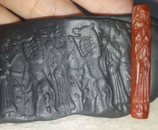 Ancient Carenlian Babyloan Lady training Lion Cylinder Intaglio Rolling Bead 3