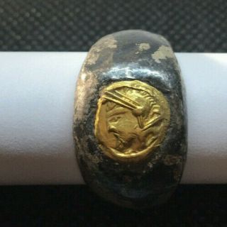 ANCIENT GALEA HELMETED ROMAN OFFICER SILVER - GOLD RING R0021 3