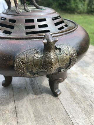 LARGE CHINESE 18TH / 19TH CENTURY QING DYNASTY BRONZE CENSER SPIDER BATS TRIGRAM 3