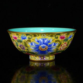 Chinese Gilt Edges Yellow Ground Famille Rose Porcelain Bowl