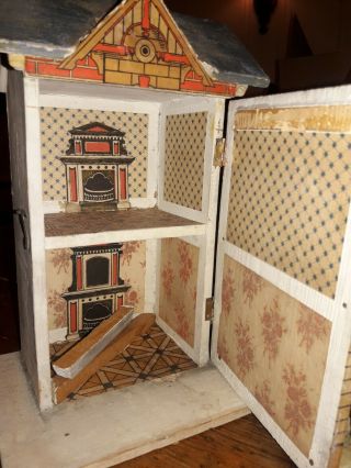 Very old,  antique dollhouse 7